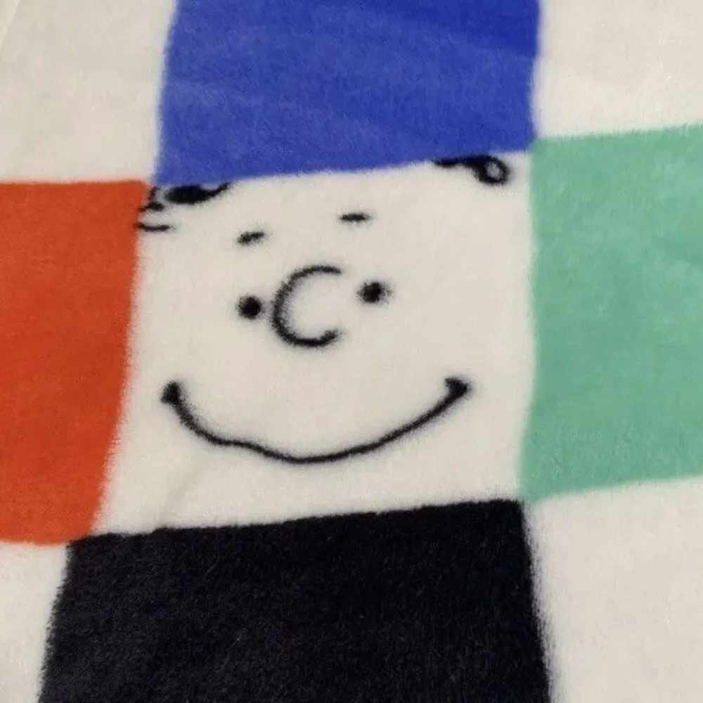 Snoopy Soft Throw Blanket Fleece Peanuts Charlie Brown Checkered Multicolor